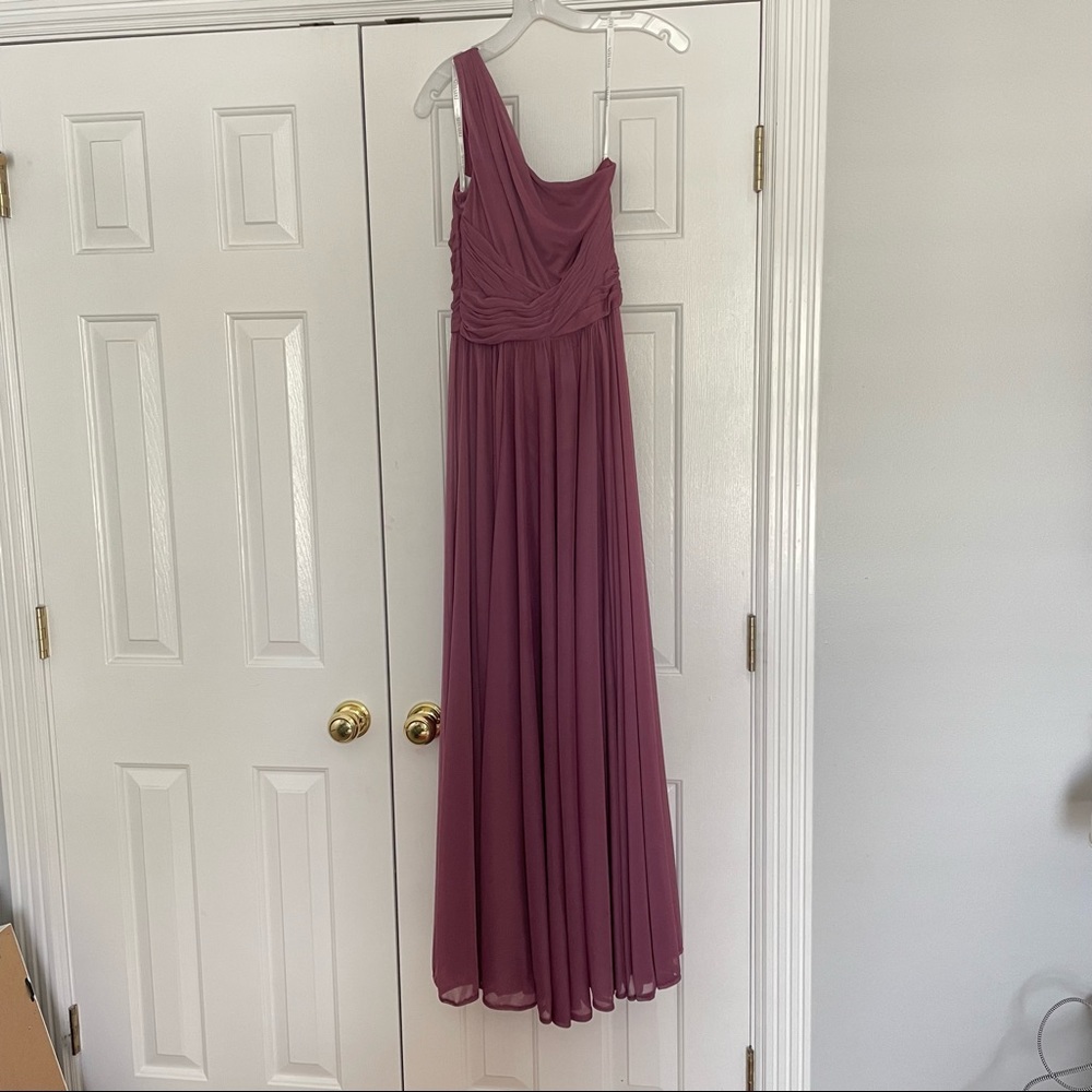 David’s bridal one shoulder mesh F19932 size 2